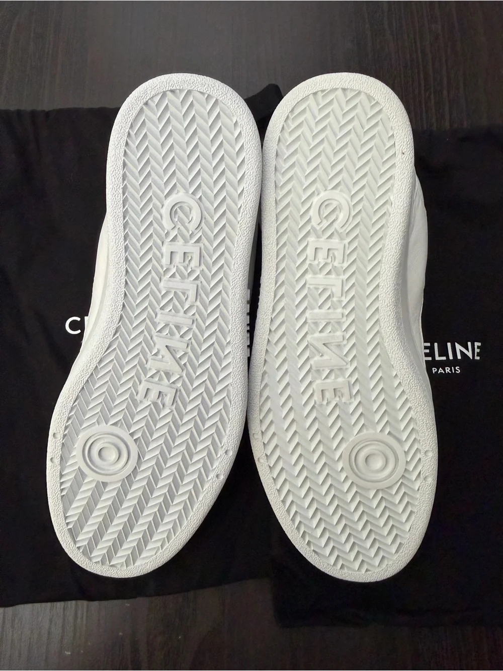 Celine round toe